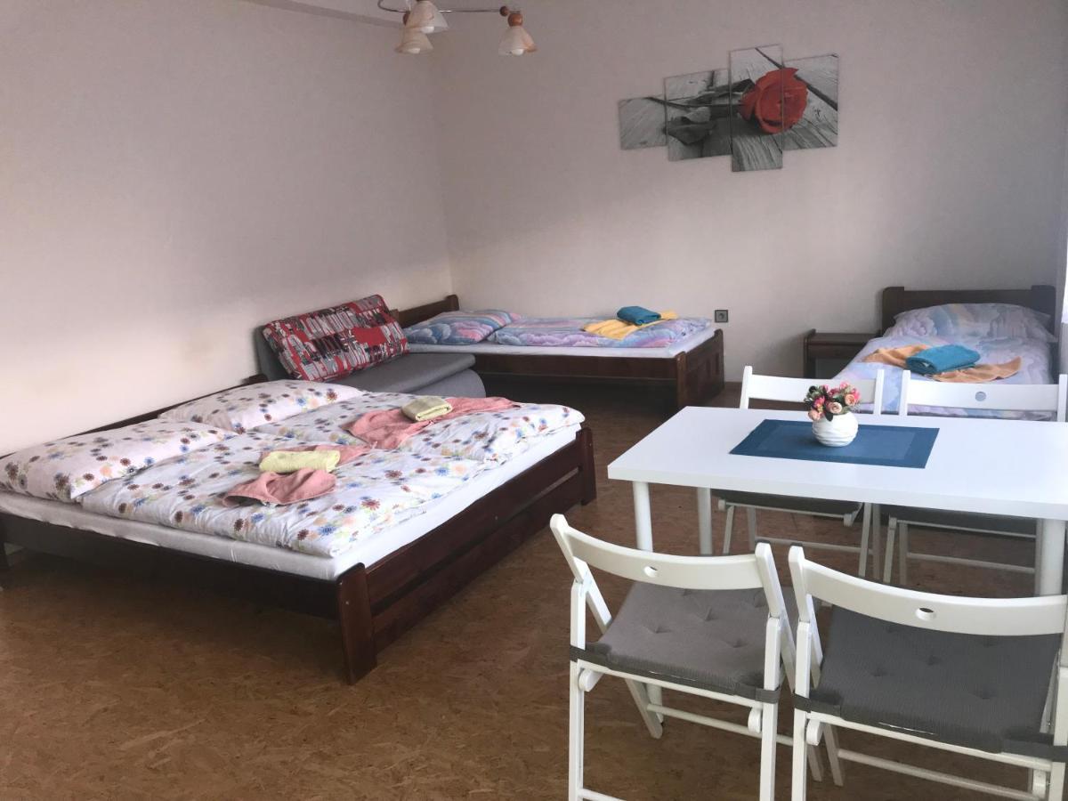 Privat Klonga Lägenhet Smrečany Exteriör bild